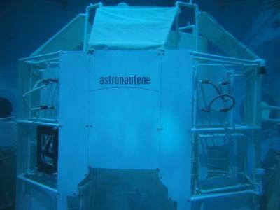 Underwater Astronaut Trainer